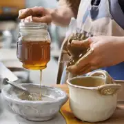 在做蜂蜜装饰粘土时要确保您的手部洁净吗?