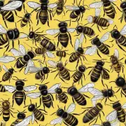 在夏季时为了满足蜜蜂对饲料的需求增长需要给它们提供足够的饲粮来帮助维持正常的新陈代谢功能以及补充所需养分因此夏季期间蜜蜂主要以甜食为主的饲养是必要的 二夏天温度高蜜蜂活动力大问题2蜜蜂度夏要喂什么?